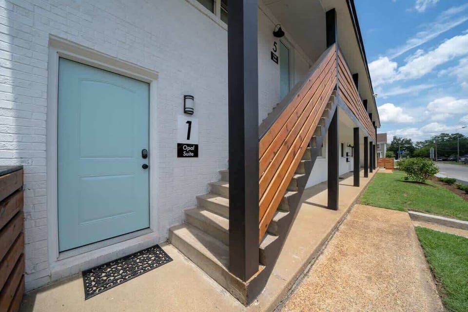 Unit Entrance