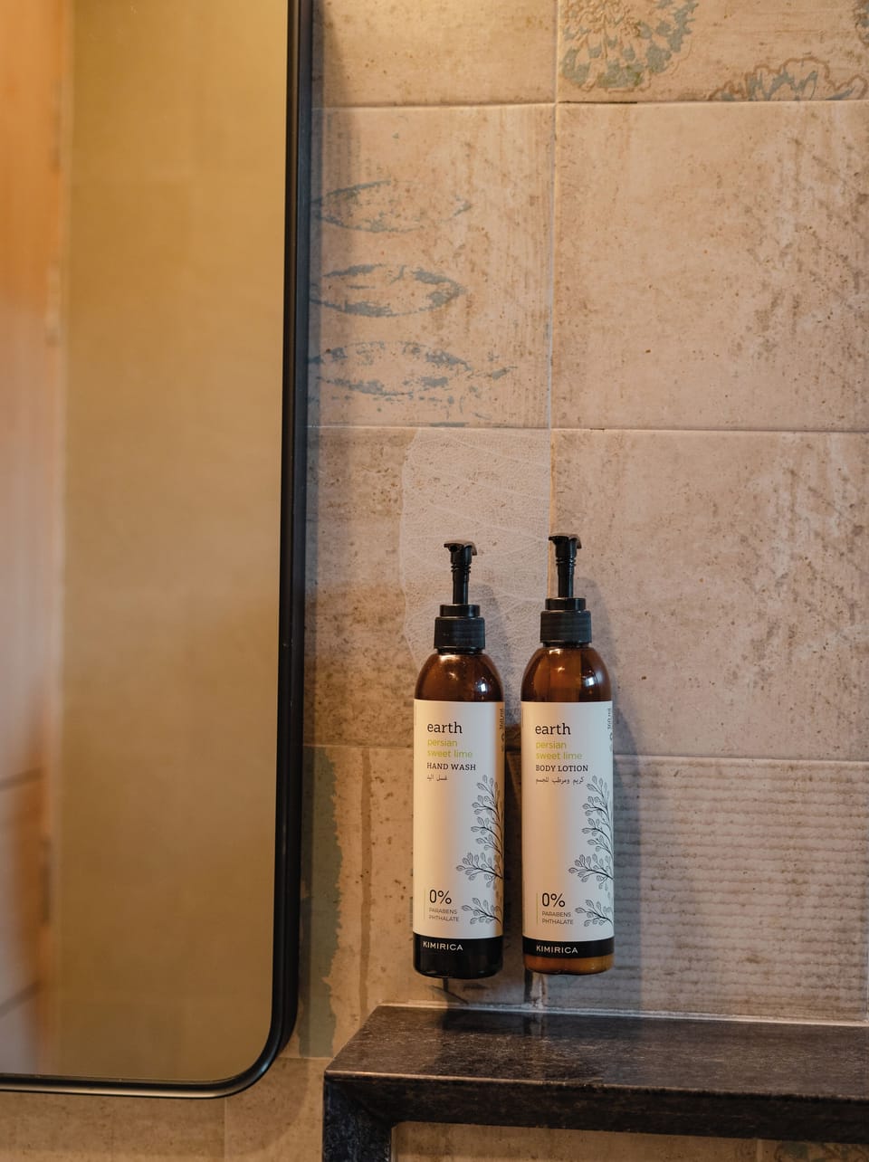 Room | Bathroom | Combined shower/tub, jetted tub, rainfall showerhead, free toiletries