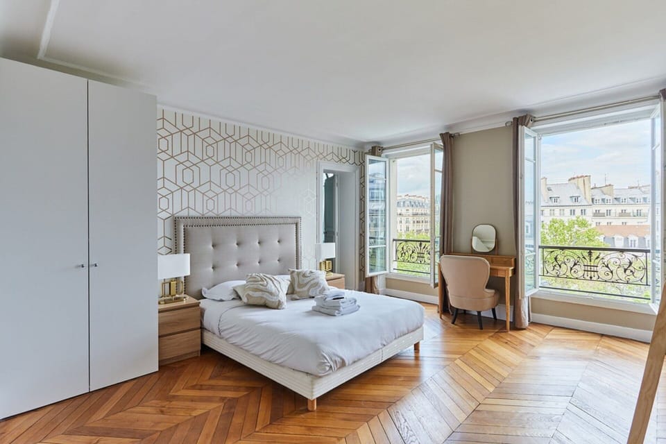 Apartment | 4 bedrooms, laptop workspace, iron/ironing board, bed sheets