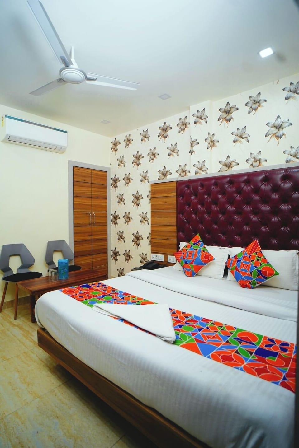 Free WiFi, bed sheets, wheelchair access