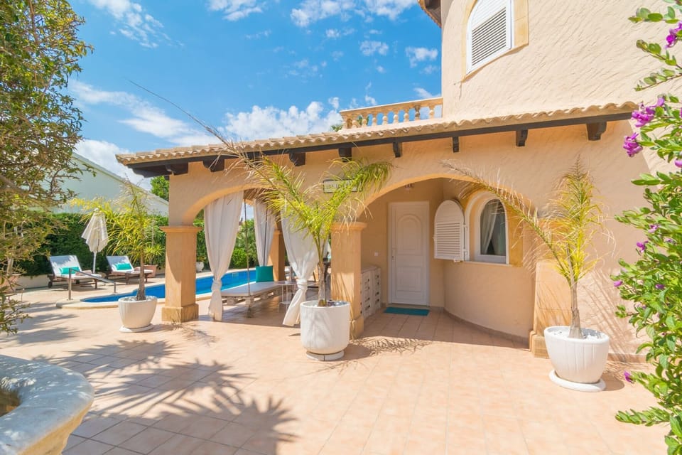 Holiday Home Exterior [summer]