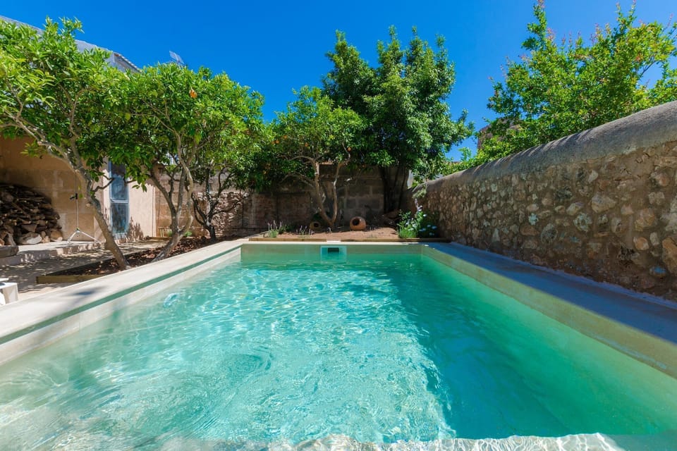 Holiday Home Swimming Pool