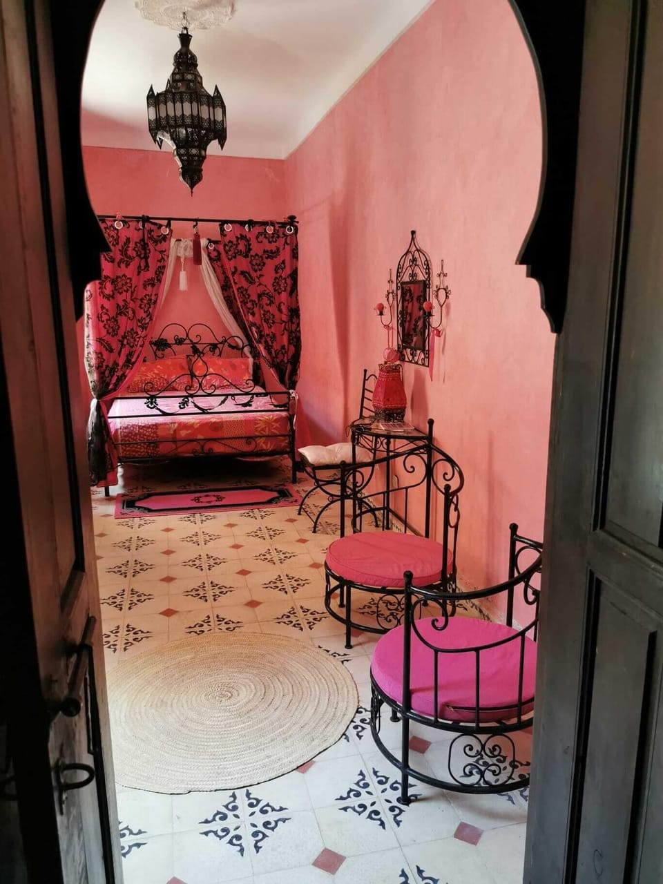 Deluxe House, City View | 3 bedrooms, free WiFi