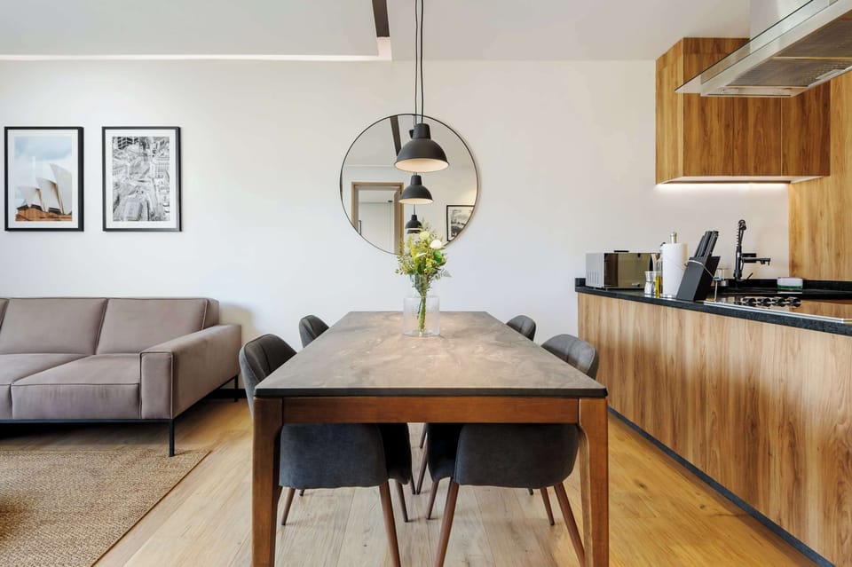 Dinning table 