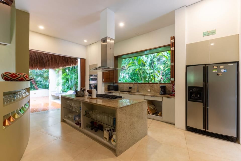 Modern kitchen