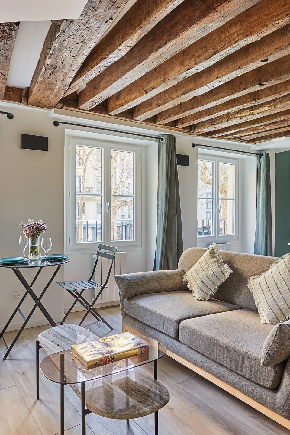 Apartment | Living area