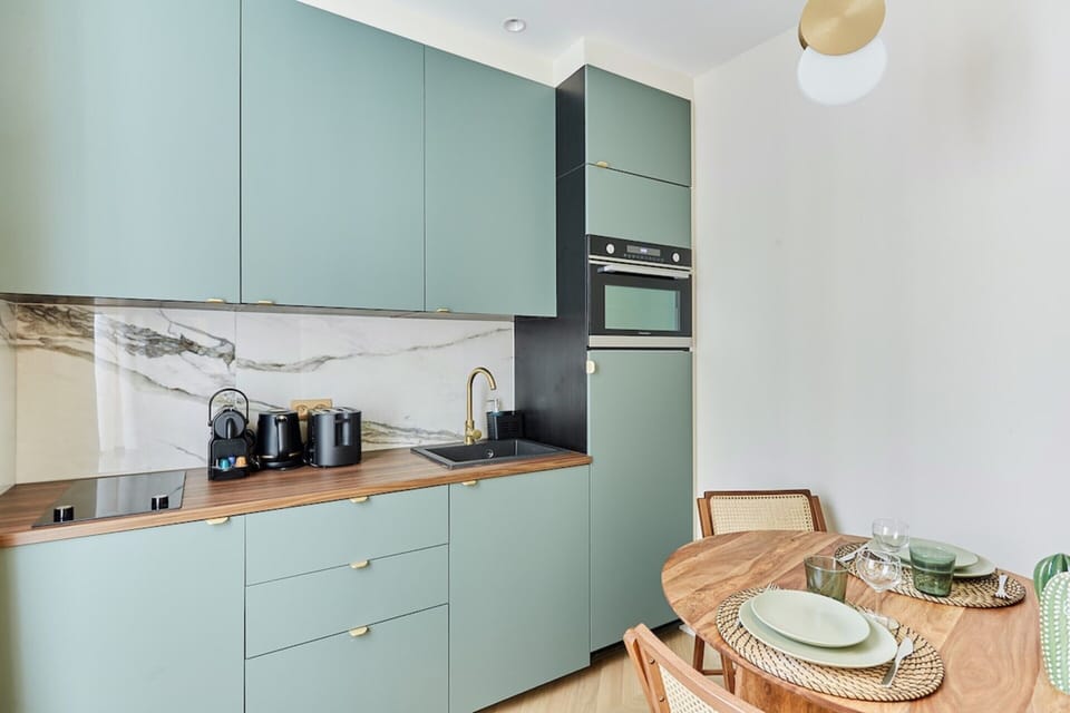 Apartment | Private kitchen | Cleaning supplies