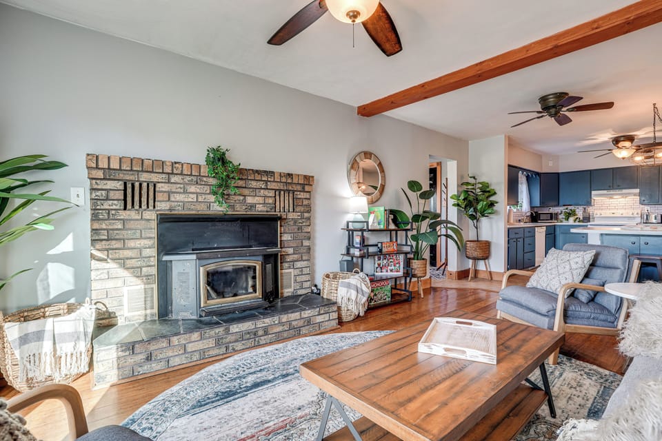 House (3 Bedrooms) | Interior