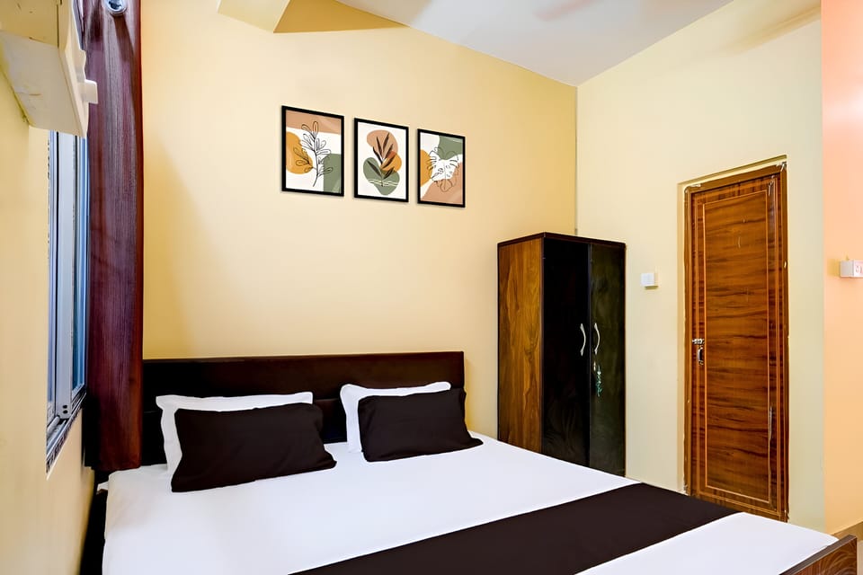 Deluxe Room | Free WiFi, bed sheets