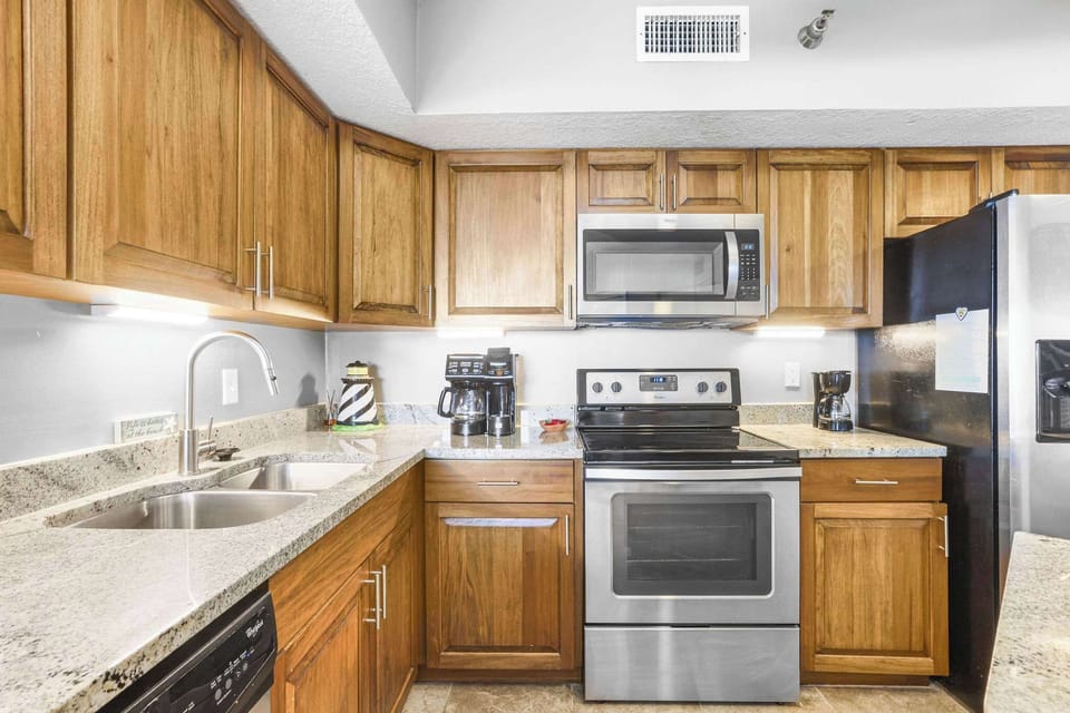 There is a regular drip and Keurig in Pelican Pointe 301.