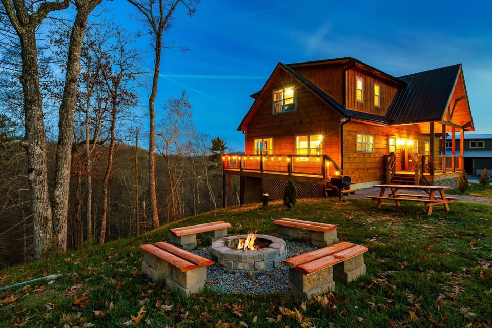 Sit by the fire under the Smoky Mountain stars!