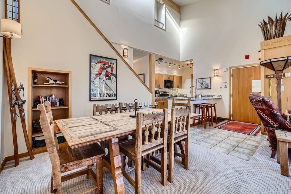 Condo, 3 Bedrooms | Dining