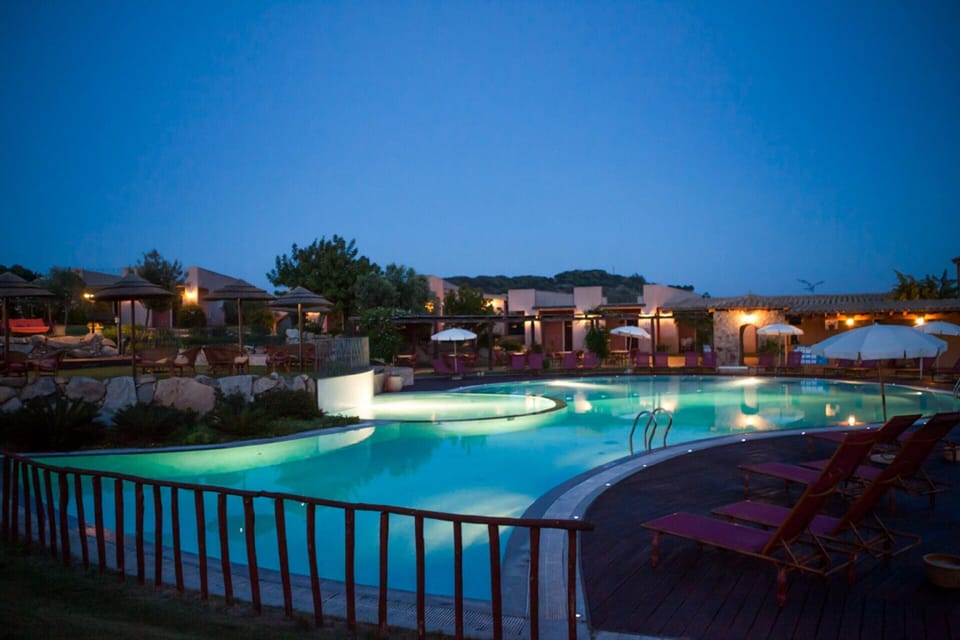 Apartment | Pool | Outdoor pool
