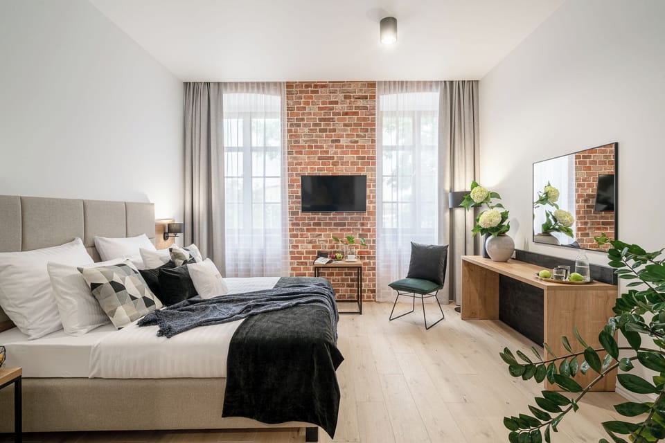 Standard Double Room | Desk, iron/ironing board, free WiFi, bed sheets