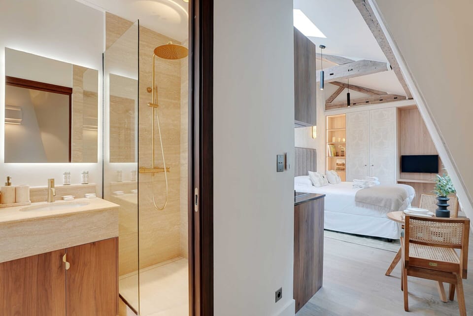 Apartment | 1 bedroom, iron/ironing board, bed sheets