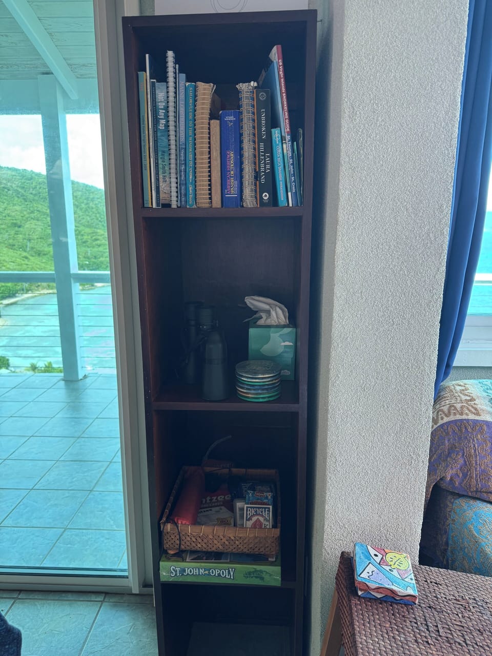Books, guides, maps, rainy day games and binoculars for you to use at the villa.