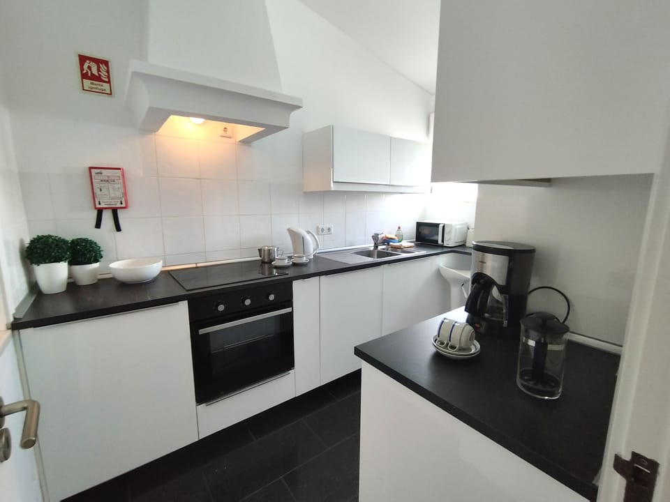 Kitchen is well equipped for a great family holiday