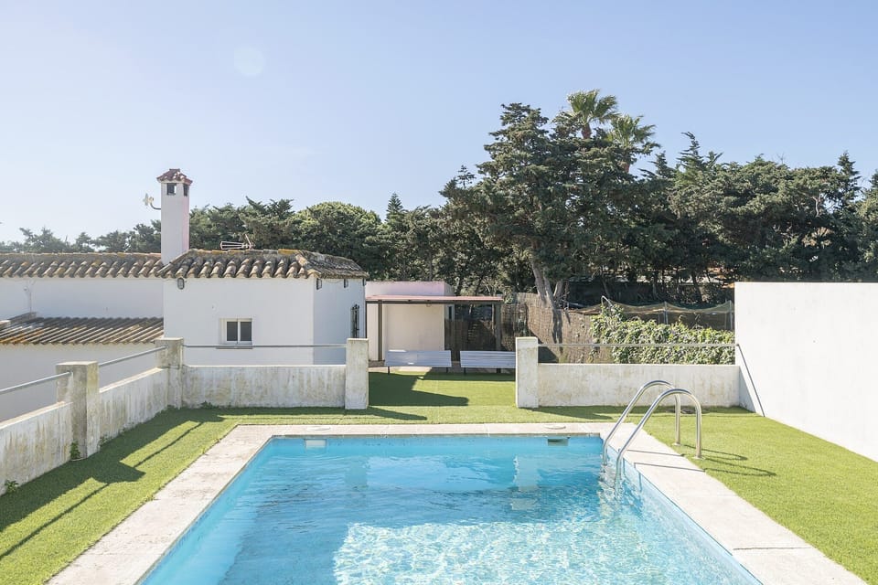 Holiday Home Swimming Pool