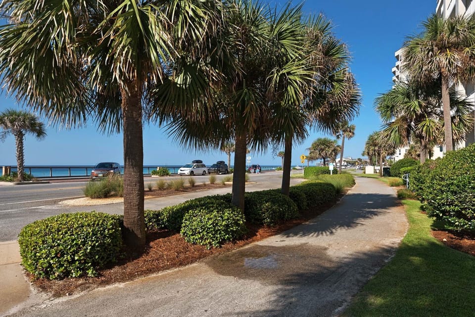 Condo, Multiple Beds (Majestic Sun 1001A) | Parking | Free self parking