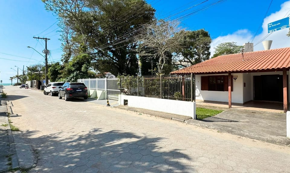 Facade / entrance