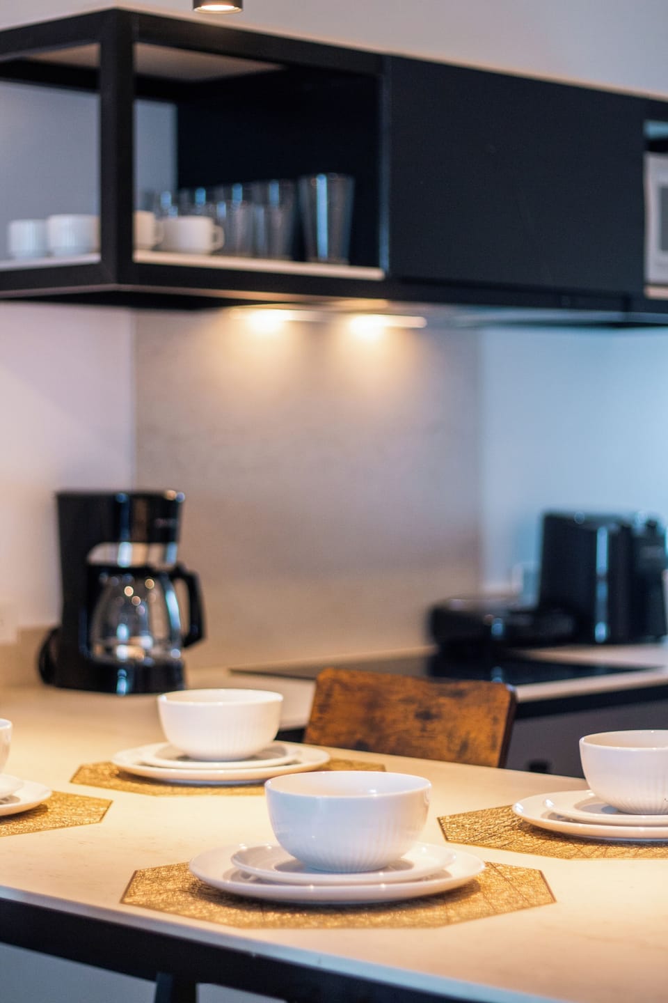 Superior Apartment, City View | Private kitchen | Microwave, dining tables