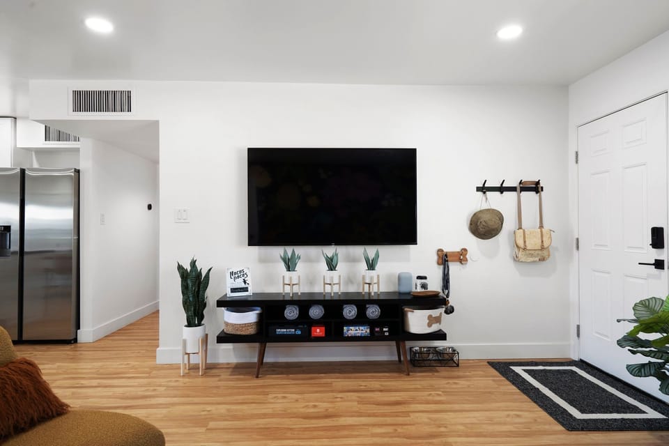Smart TV and games