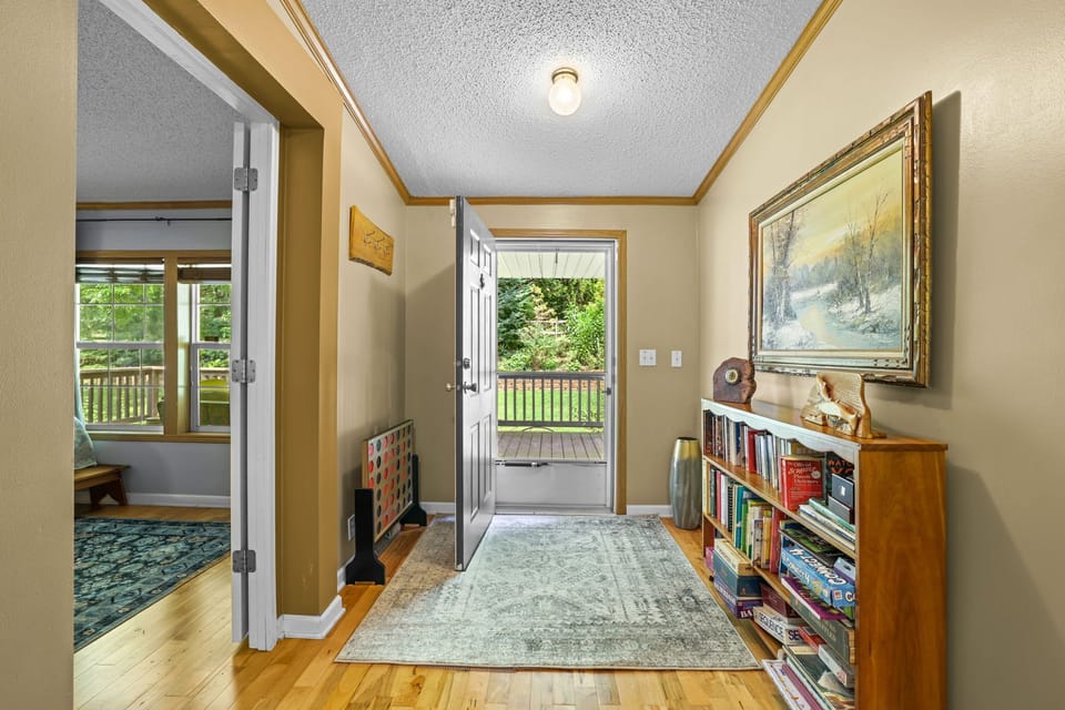 Front door foyer