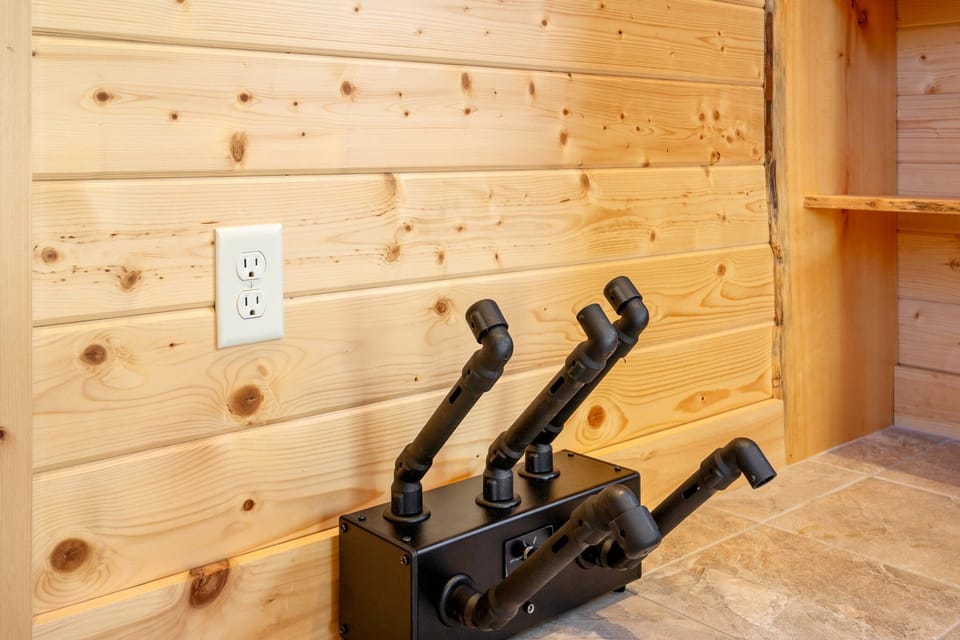 Boot and helmet dryer to dry off your gear after a day on the slopes