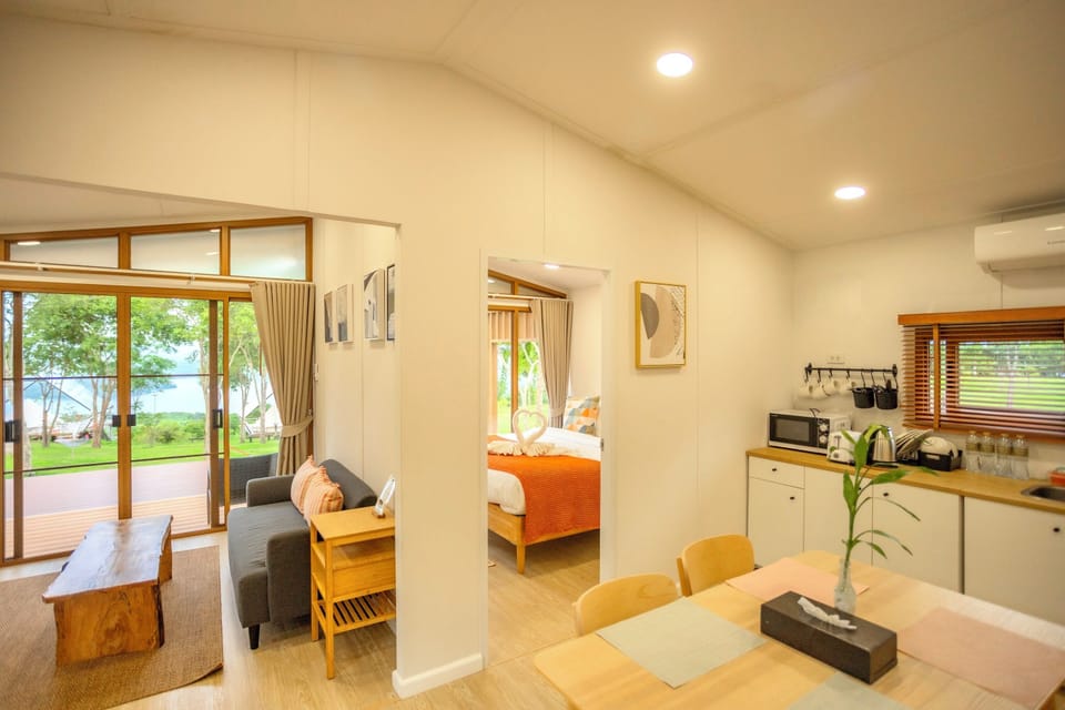 Lakeview House 3 | Living area