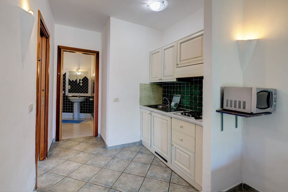 Autumn, Kitchen, Spring, Summer
