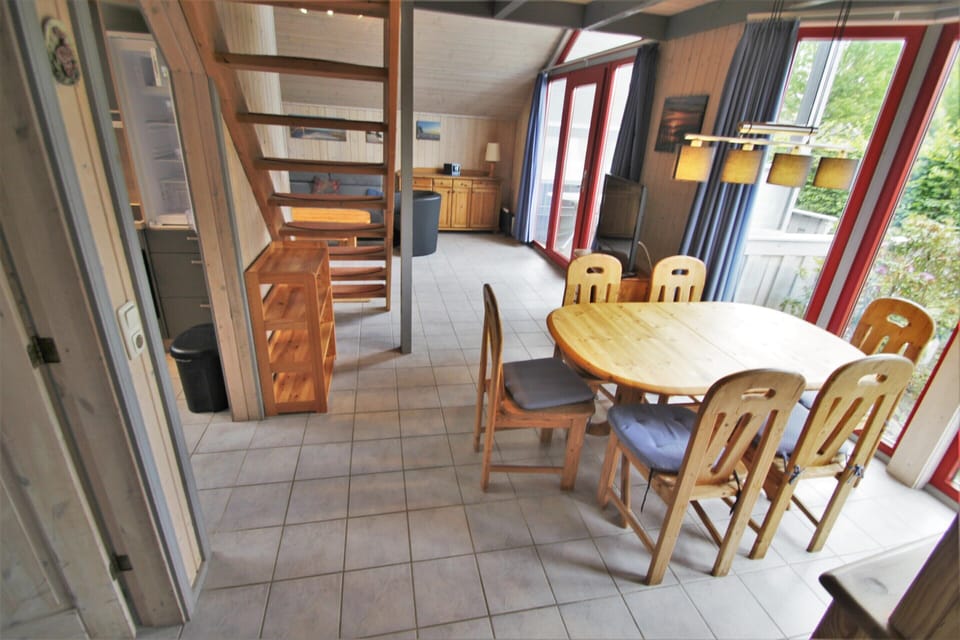 House | Dining