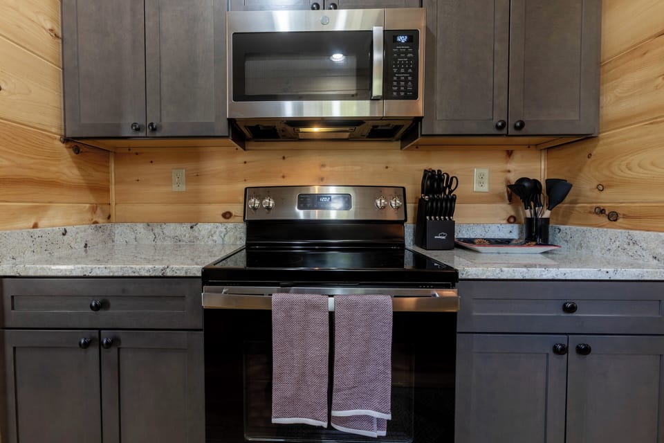 Kitchen (2)