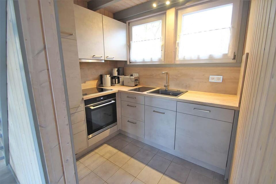 House | Private kitchen | Highchair