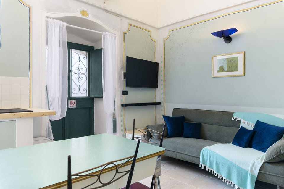 House | 1 bedroom