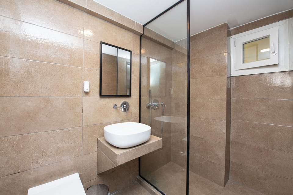 Studio | Bathroom | Slippers