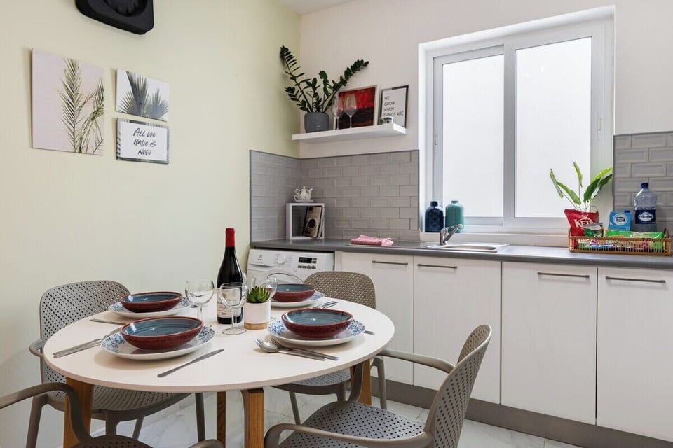 Kitchen (2)
