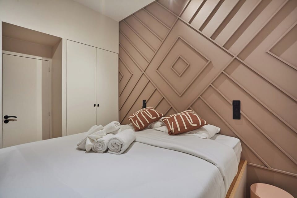 Apartment | 1 bedroom, laptop workspace, iron/ironing board, bed sheets