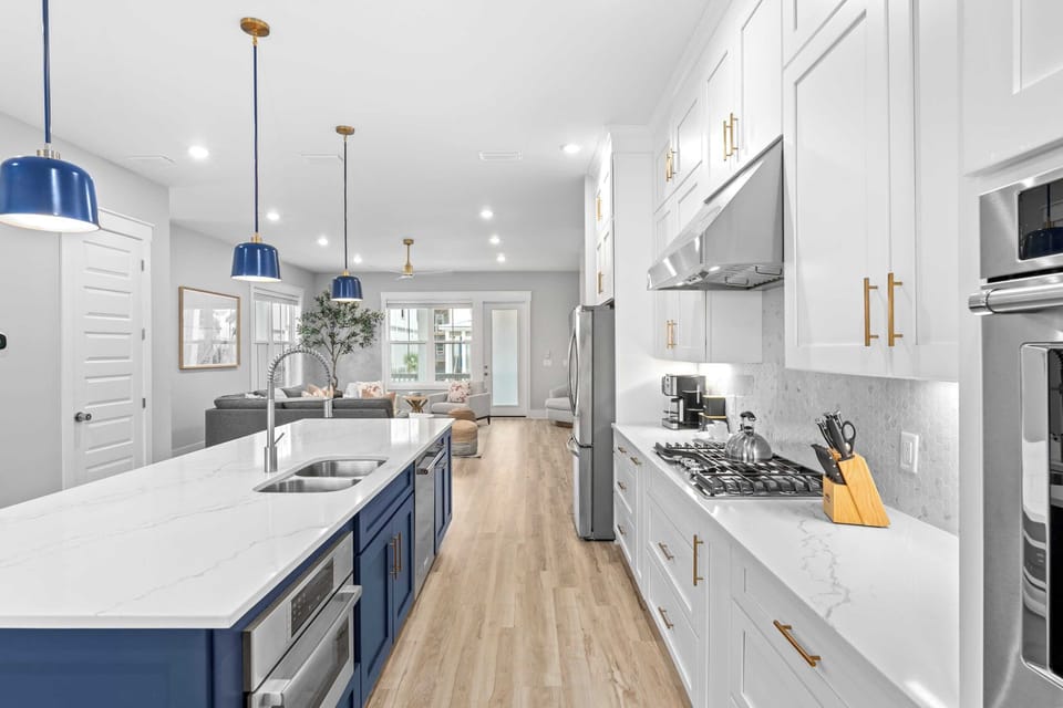 House (5 Bedrooms) | Interior