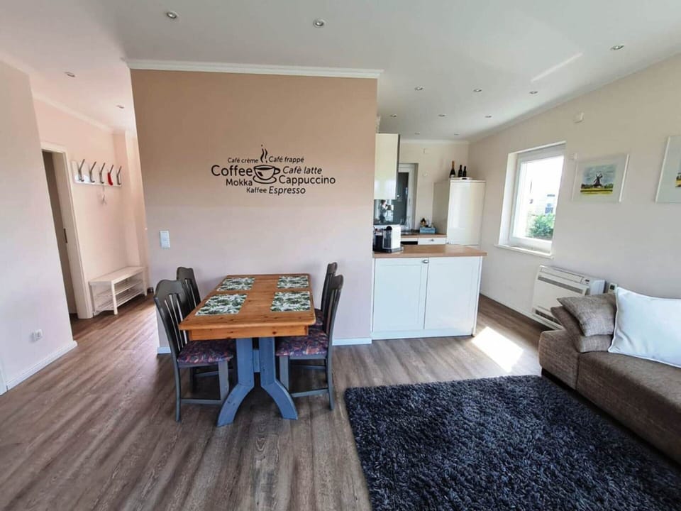 House | Dining