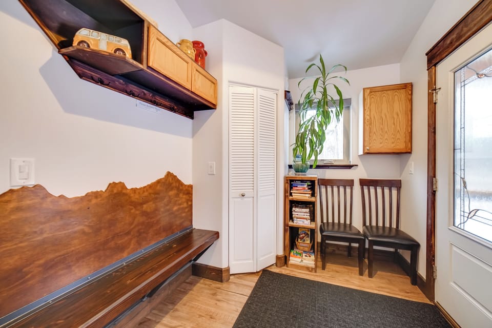 Entryway | Foyer