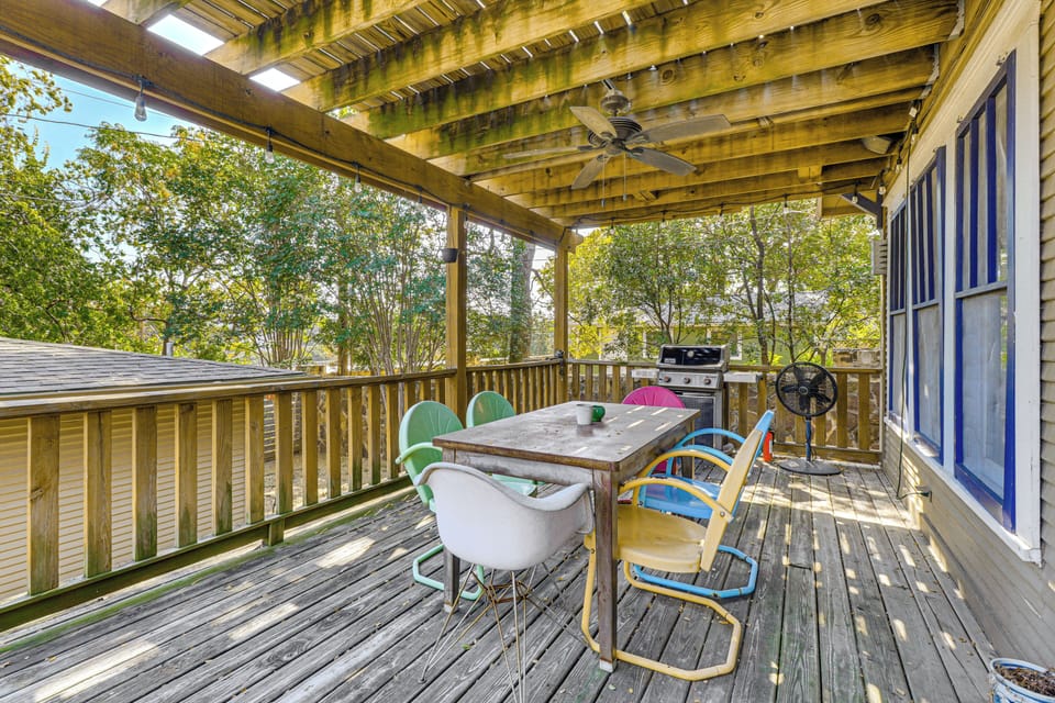 Outdoor Entertainment Areas | Gas Grill (Propane Provided) | City Views