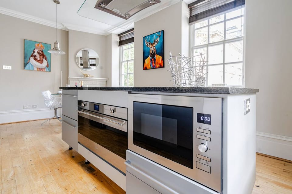 Kitchen area