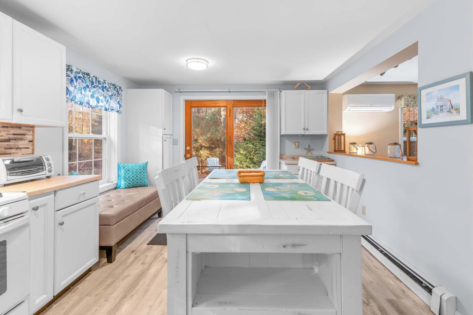 Sip morning coffee or grab a bite at the kitchen island, with seating for 4