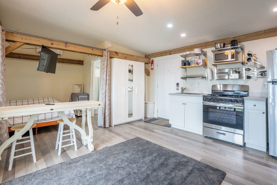 Modern studio 