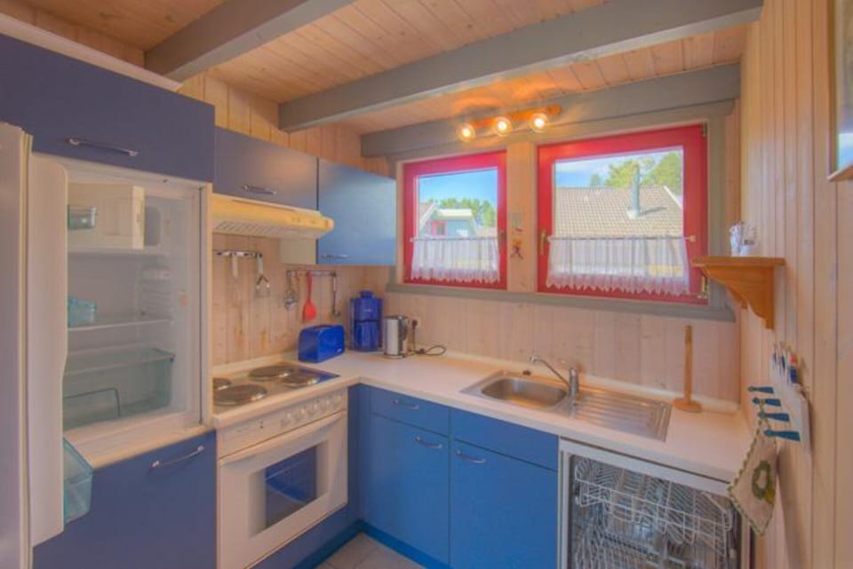 House | Private kitchen | Highchair