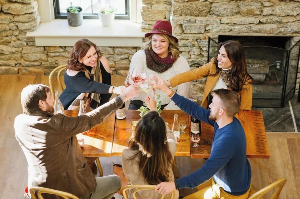 Discounted hourly rate for our guests available with Monticello Wine Tour & Coach Company