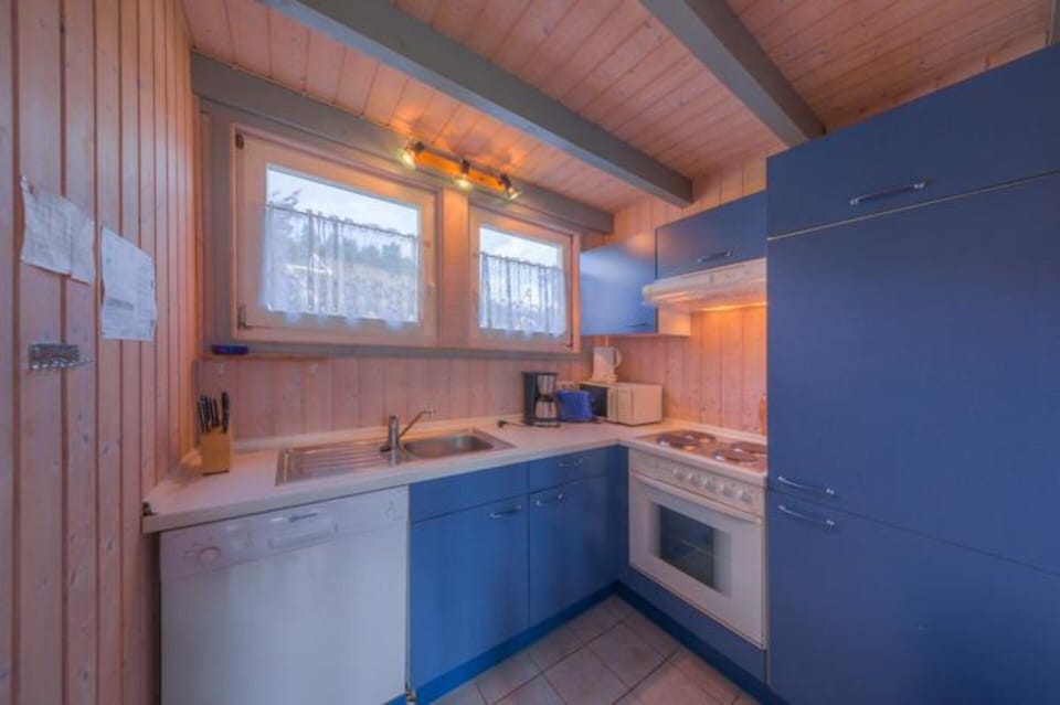 House | Private kitchen | Highchair