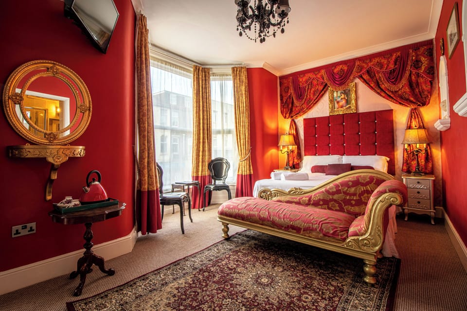 Signature Double Room | Free WiFi