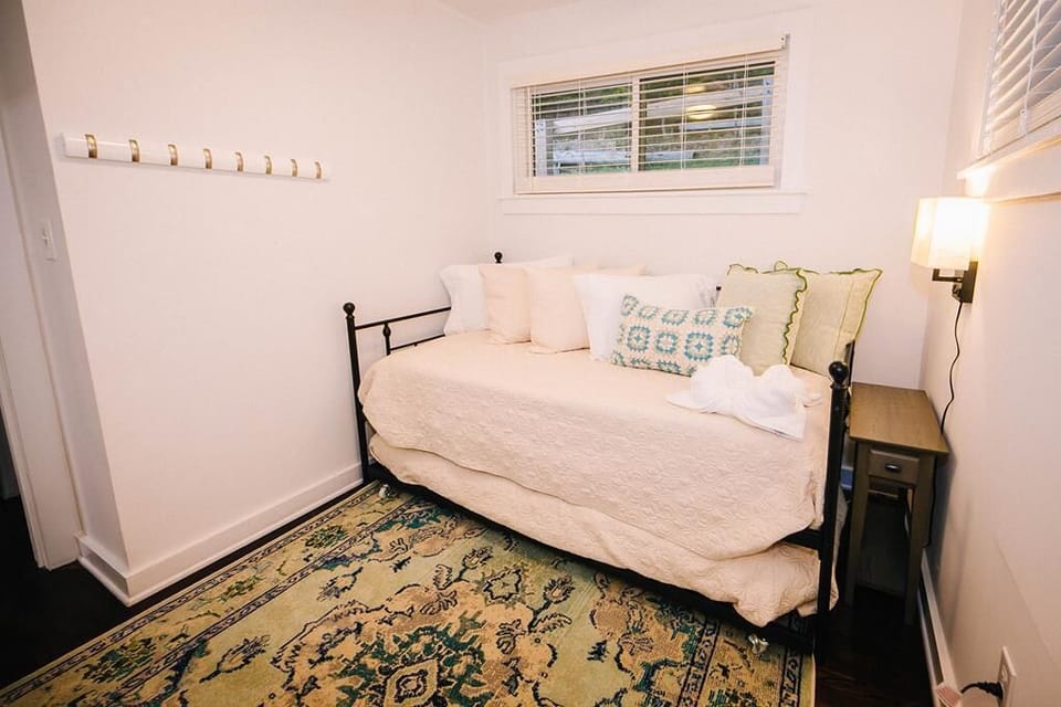 Bedroom 3, main level, 2 twin beds. (one is a trundle underneath)