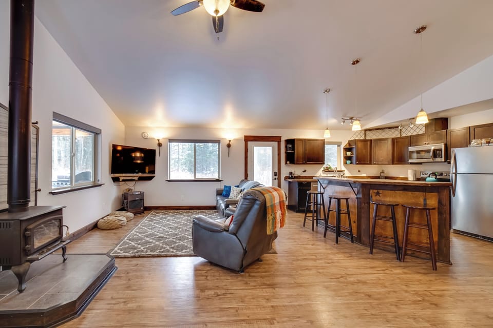 House (2 Bedrooms) | Front of property